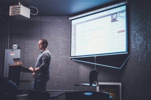 FeaturedImage_Oral Presentation Skills